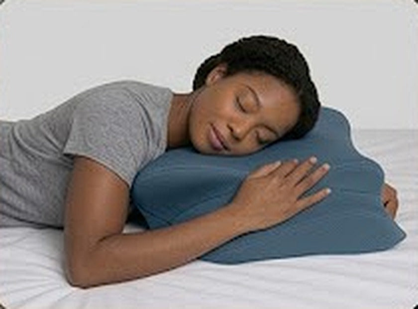Dormeuse qui change de position avec le coussin SOVYA